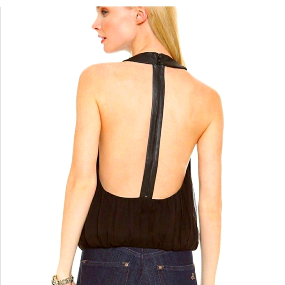 Alice + Olivia T strap top size small